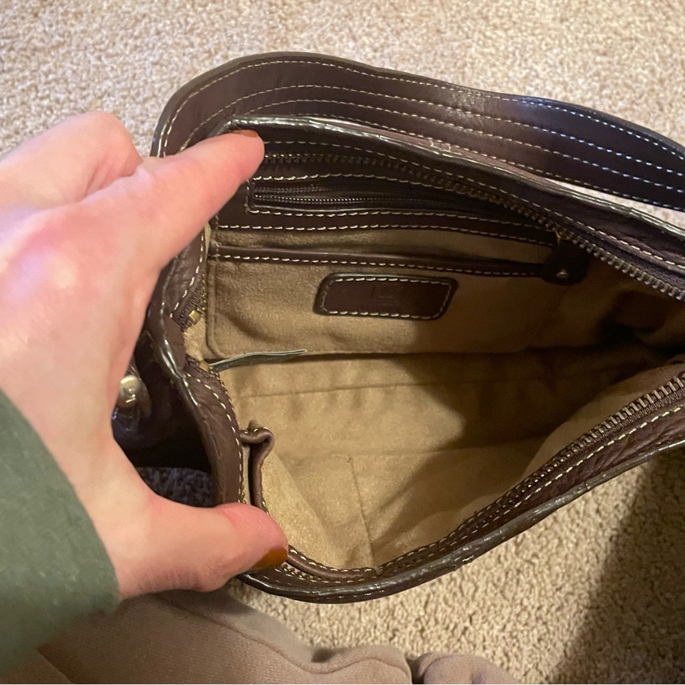 Liz Claiborne Brown Leather Shoulder Bag - Picture 2 of 5